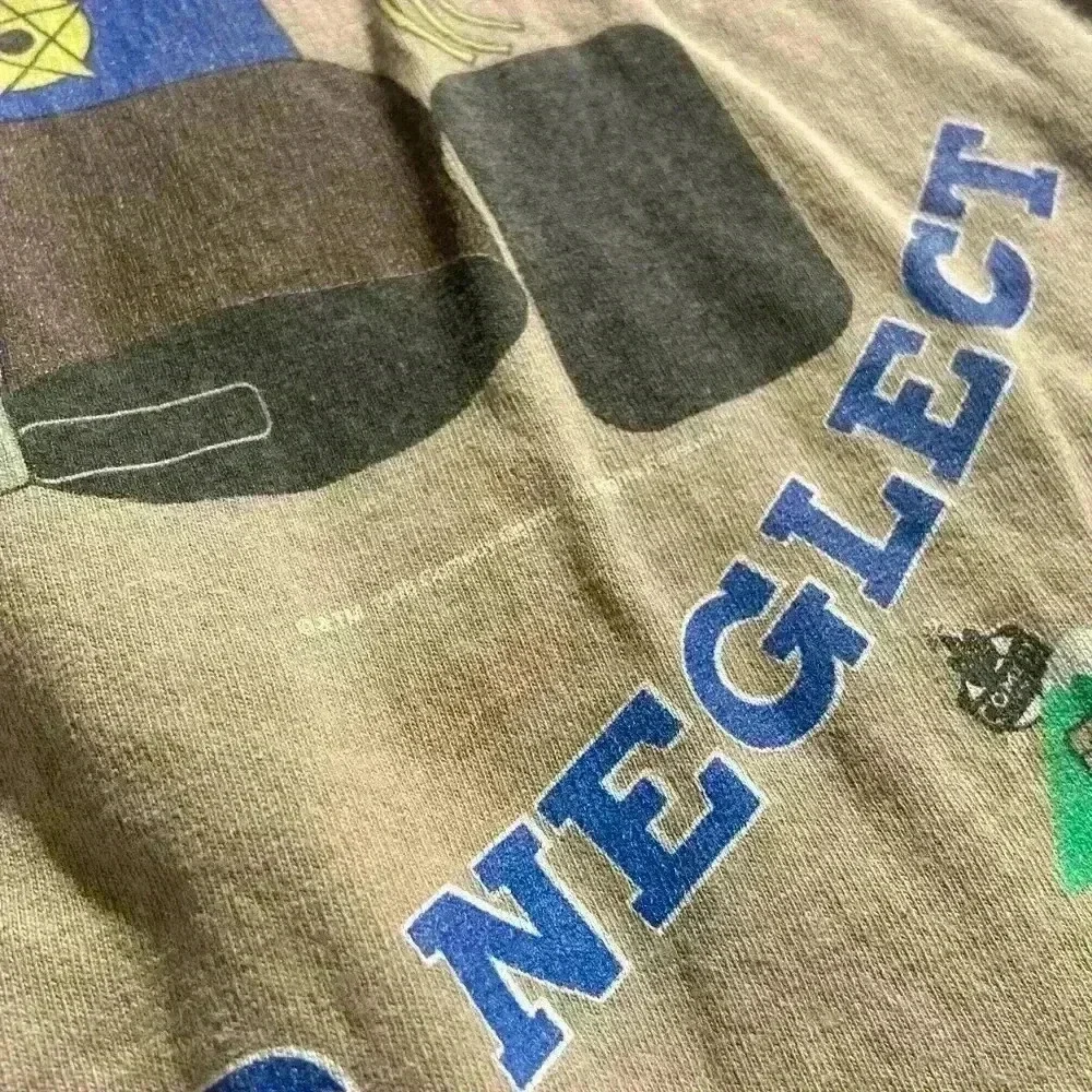 VTG '98 South Park Neglect & Serve Biege Shirt - Picture 4 of 4
